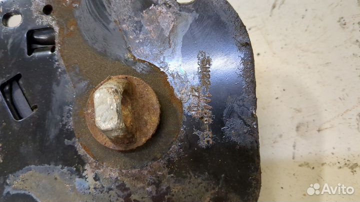 Кронштейн запасного колеса Land Rover Range Rover Sport, 2007