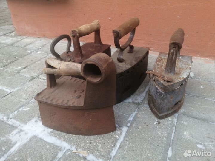 Старинные угольные утюги север 19 век