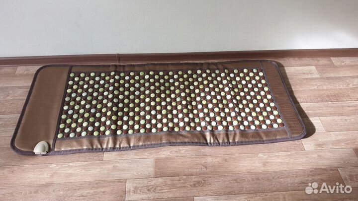 Мат тепловой, из турманиевой керамики и нефрита