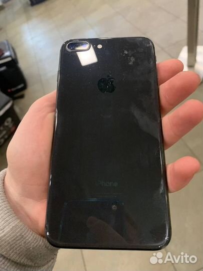 iPhone 8 Plus, 64 ГБ