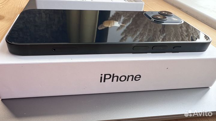 iPhone 13, 256 ГБ