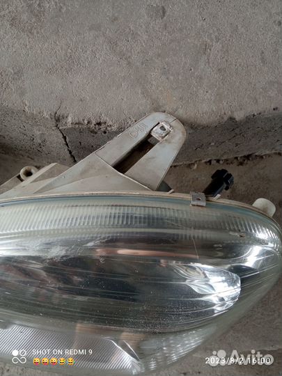 Продам фары на газель