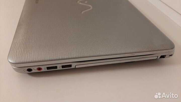 Ноутбук Sony Vaio на запчасти