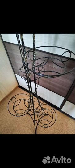 Стойка для цветов