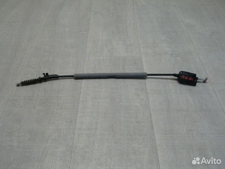 Трос замка двери задний Skoda Fabia 2 1.2 CGP 2012