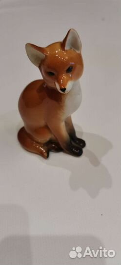 Статуэтка фарфор