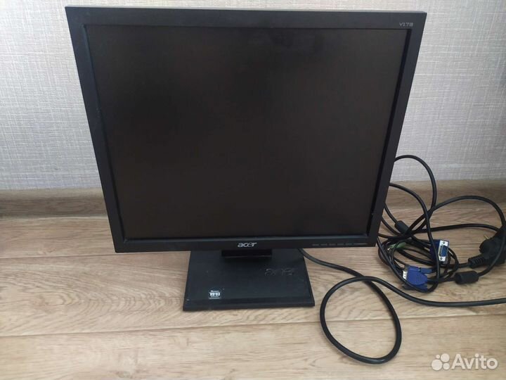 Монитор Acer 17
