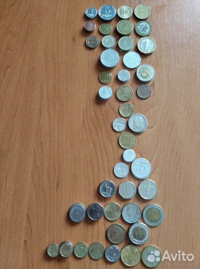 Монеты и купюры разных стран