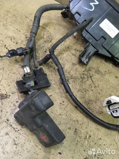 Блок предохранителей Lexus Is 250/350 седан 2adfhv