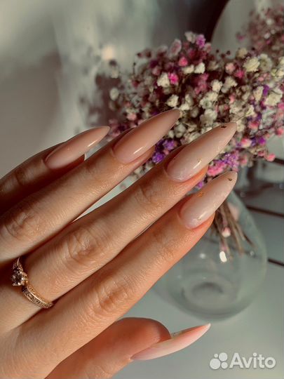 Маникюр,педикюр,наращивание ногтей