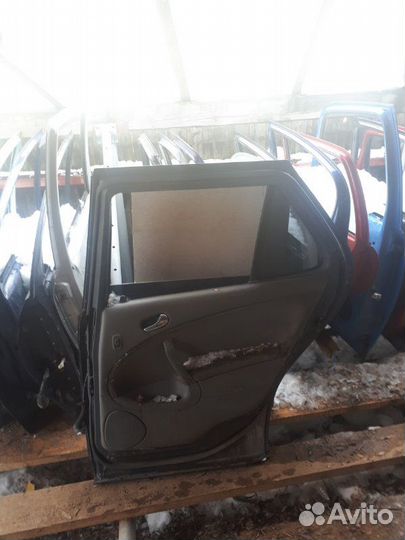 Дверь прав. зад. saab 9-5