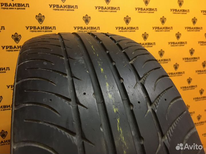 Kumho Ecsta SPT KU31 235/45 R17 97W