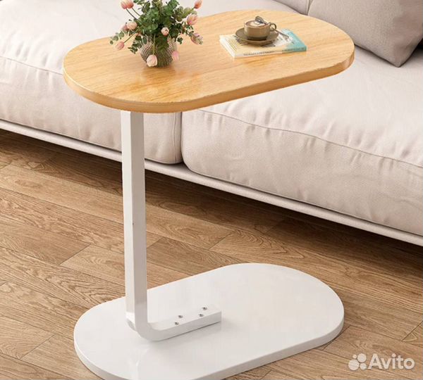 Столик прикроватный, кофейный