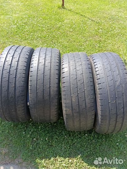Nokian Tyres Hakka Van 215/70 R15C