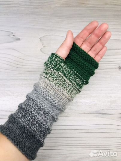 Митенки вязаные ручной работы