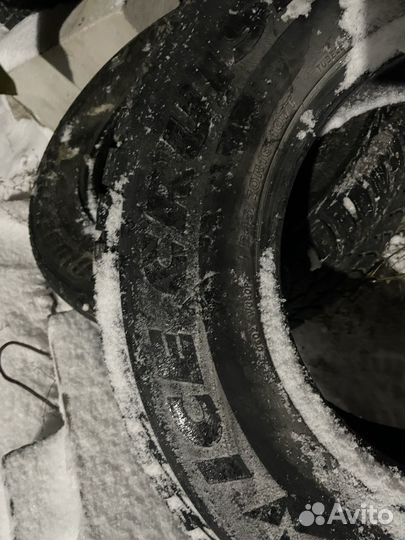 Bridgestone Ice Cruiser 5000 245/70 R16