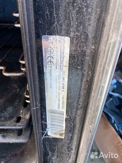 Плита электрическая electrolux EKC 6706 X