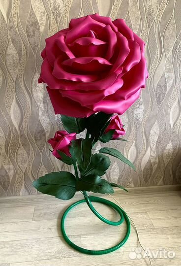 Торшер роза из изолона