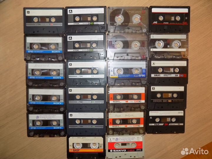 Аудиокассеты 22 штуки из 80х