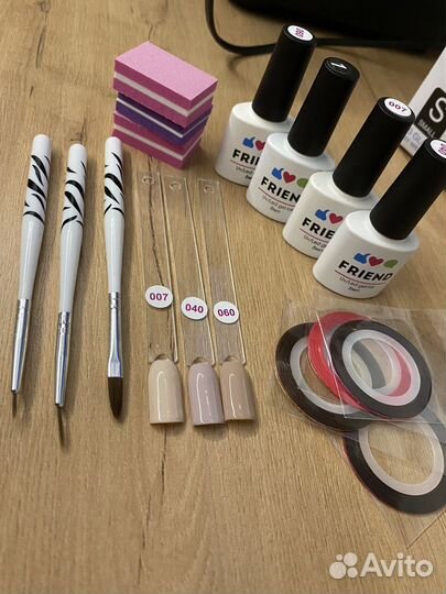 Для мастера маникюра