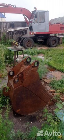 Навесной ковш