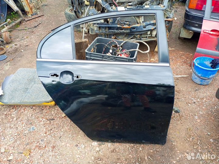 Дверь задняя правая emgrand ec7