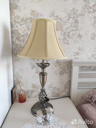 Торшер, настольная лампа в отличном состоянии