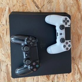 Sony playstation 4 Slim