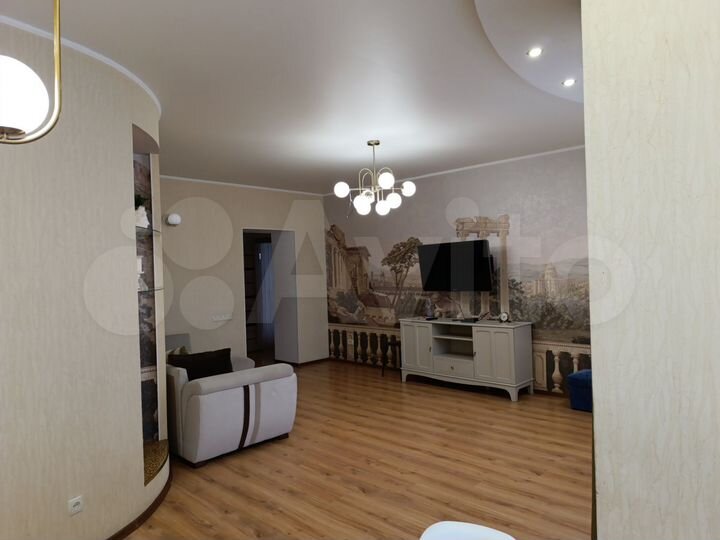 2-к. квартира, 120 м², 6/7 эт.