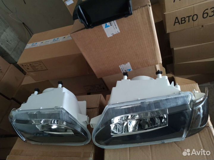 Передние Фары на Ваз 2114 Черные масски