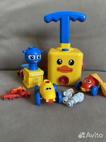 Интерактивная игра реактивные машинки