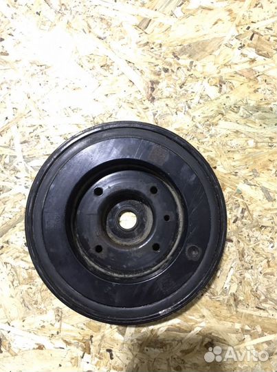 Шкив коленвала 06H105243M Octavia A7