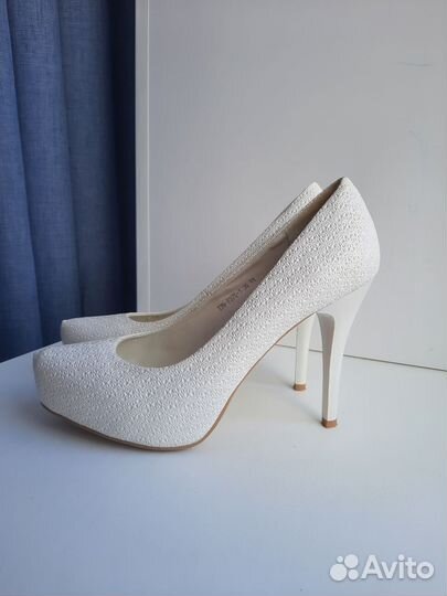 Туфли белые свадебные