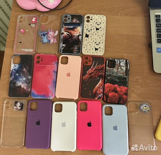 Чехлы на телефон iPhone 11