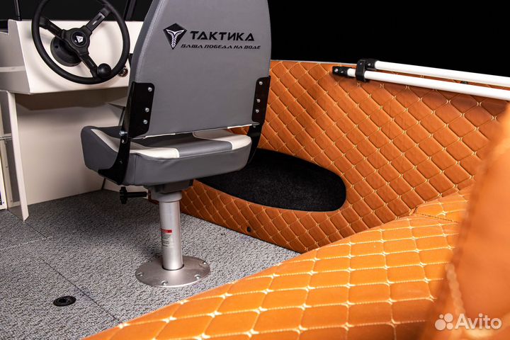 Лодка Тактика 550 BW