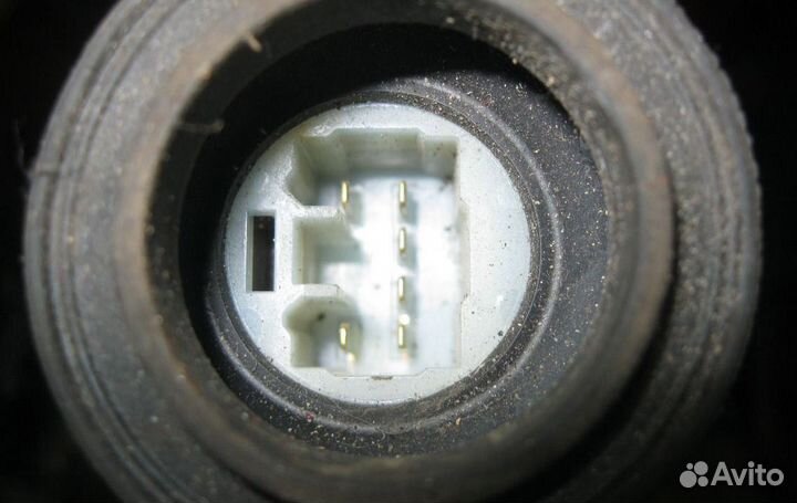 Стеклоподъемник Toyota Hiace