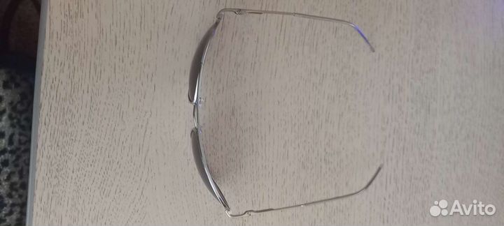 Солнцезащитные очки