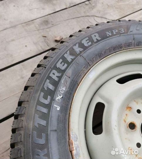 Maxxis ArcticTrekker NP3 175/70 R13