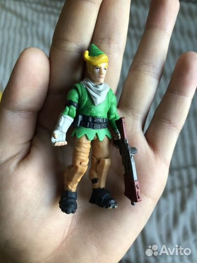 Фигурка из фортнайта