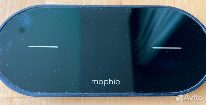 Беспроводное зарядное устройство Mophie