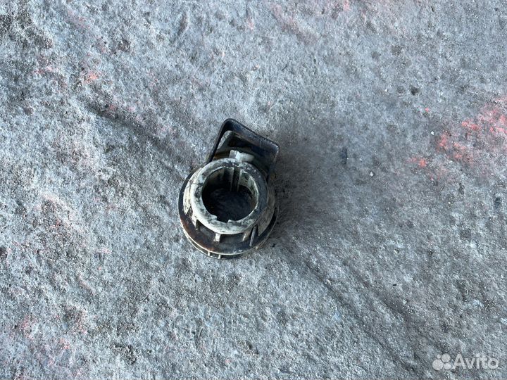 Фиксатор троса АКПП opel