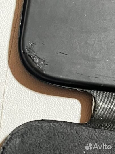 Apple smart keyboard folio 11