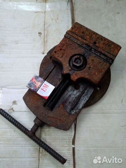 Тиски станочные, поворотные