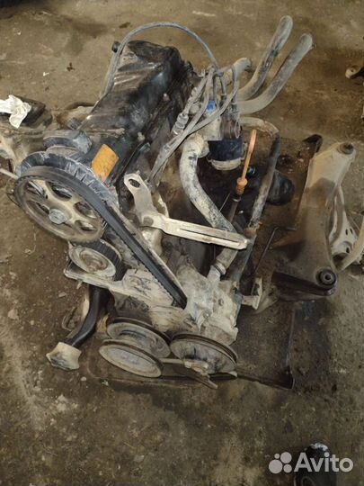 Двигатель Ауди 80 б3 1.8