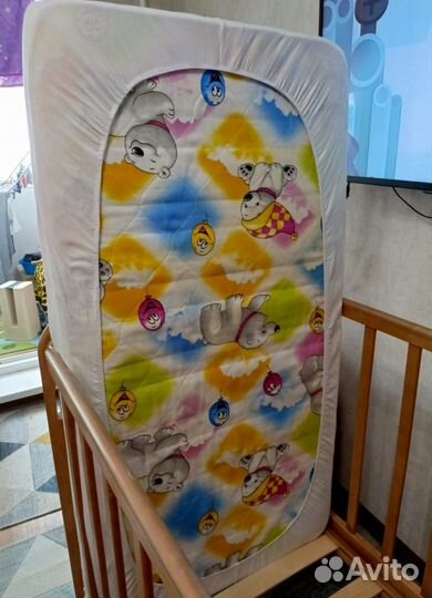 Кровать для новорожденных колесо-качалка