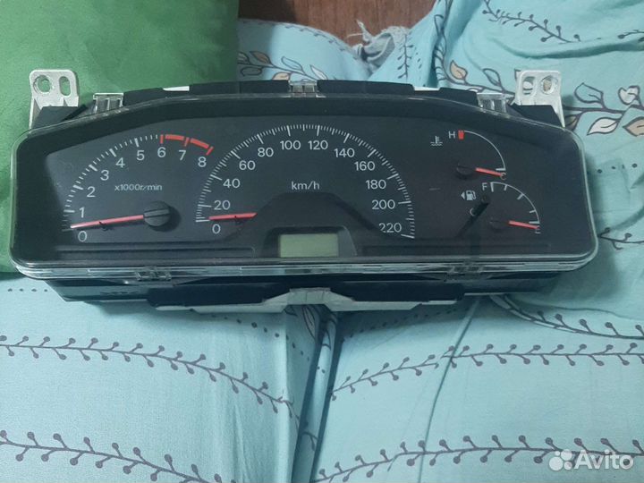 Приборка лансер 9 цедия