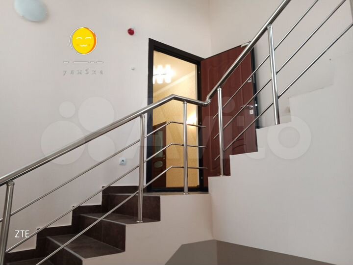 3-к. квартира, 85 м², 2/3 эт.