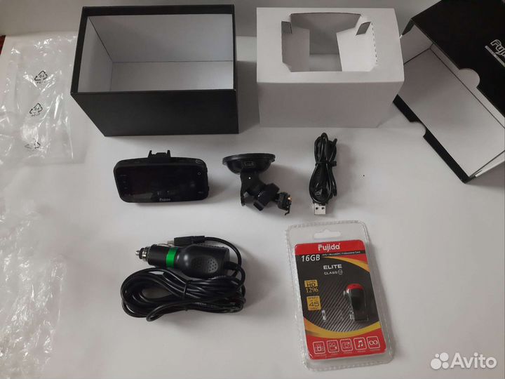 Видеорегистратор fujida zoom 7