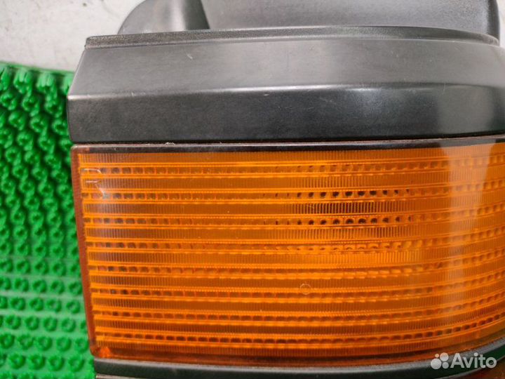 Фонарь внешний задний правый Volkswagen Passat B3