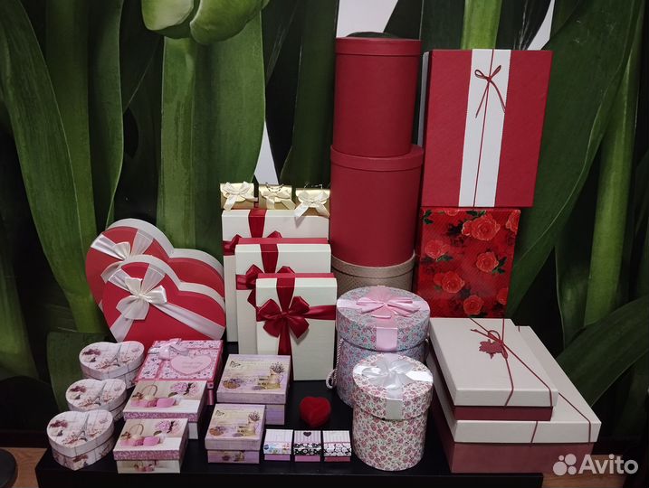 Подарочные коробки